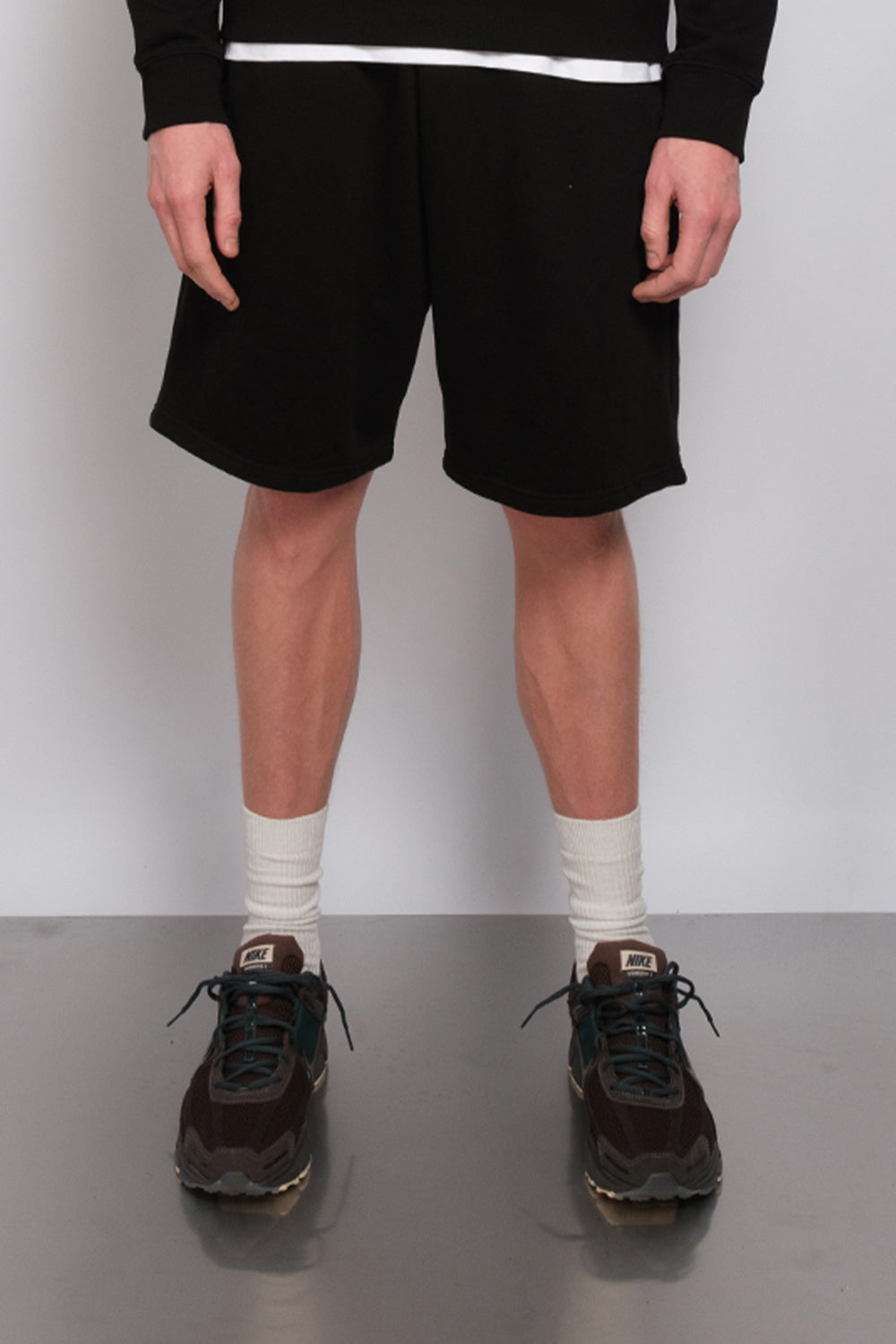 Industry Track Shorts Black